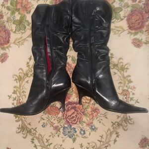 Stylish Black Leather Women's Boots